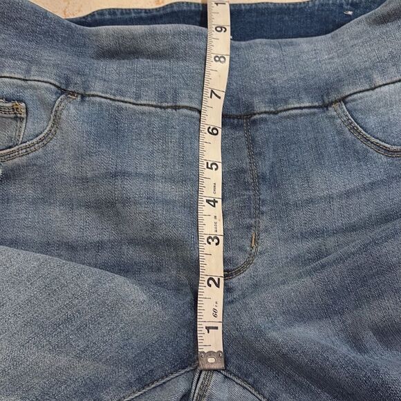 Chico’s distressed jeggings skinny pull on jeans SZ 2R - Picture 8 of 9